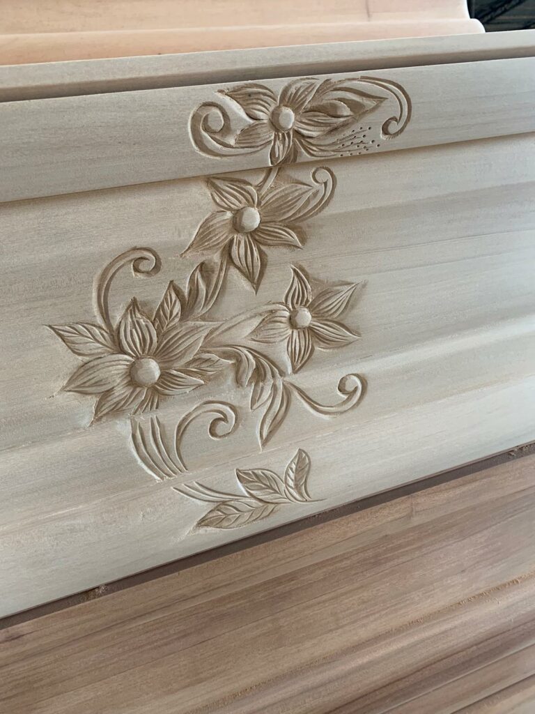 cofano con intaglio dei cofani urciuoli global